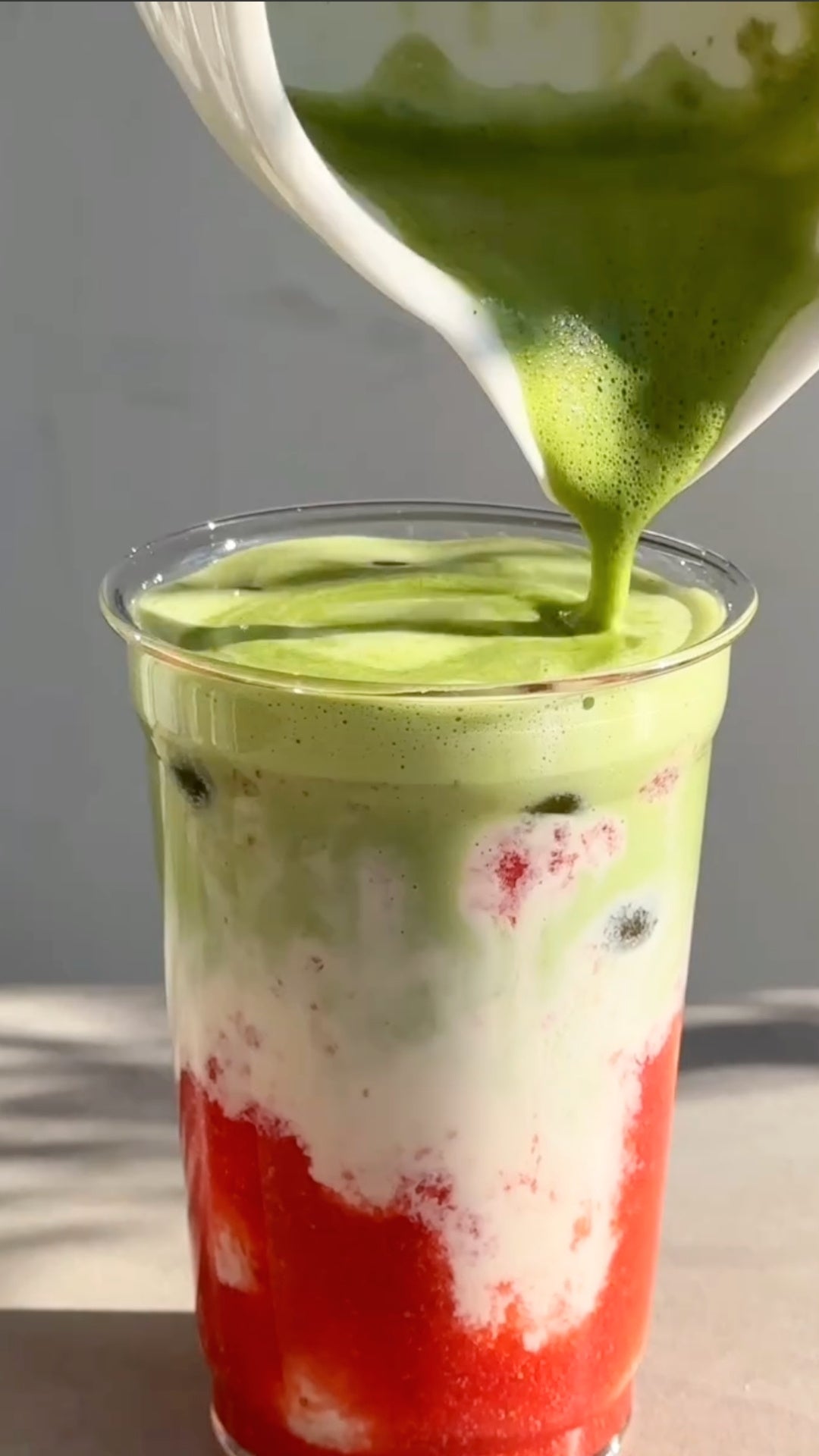 🍓 2. Erdbeer-Matcha – erfrischend, fruchtig & sommerlich