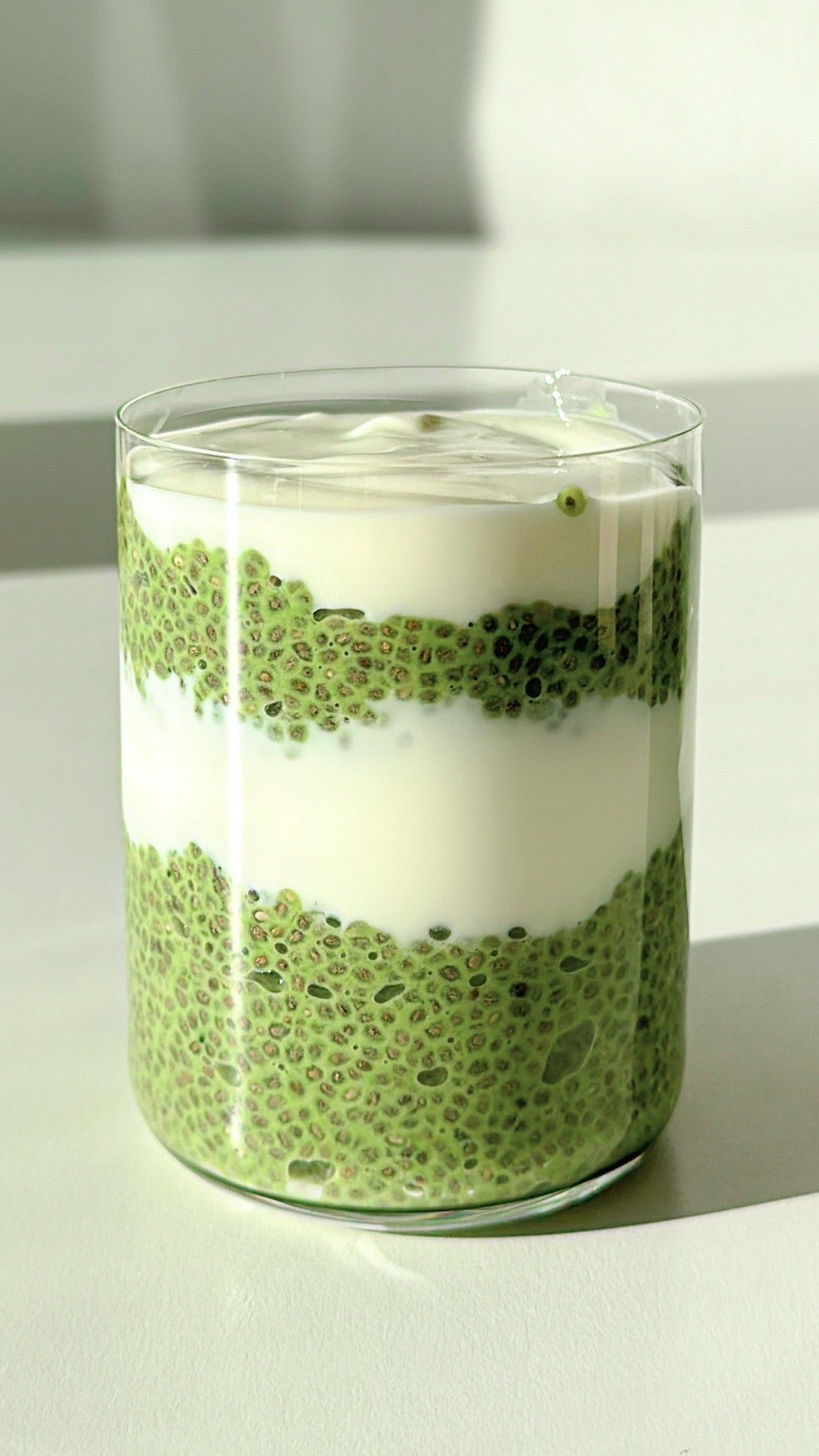 🥣 3. Matcha Chia Pudding – cremig, nährstoffreich & sättigend